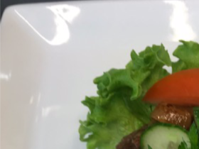 Karbonadesmørbrød .......kr.95,-